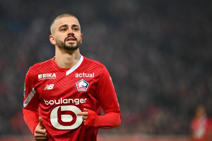 AYX Sports-法甲倒计时，山东男篮集结日官宣签约，细节引发关注，管理层满意，球探报告显示潜力的简单介绍