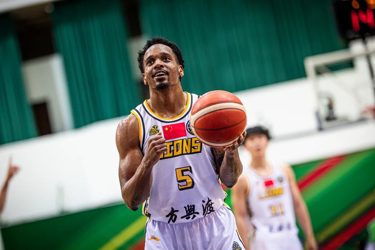 广厦男篮内部会议纪要流出：赛前再遭质疑，德国杯使命明确，赛季目标并未改变的简单介绍