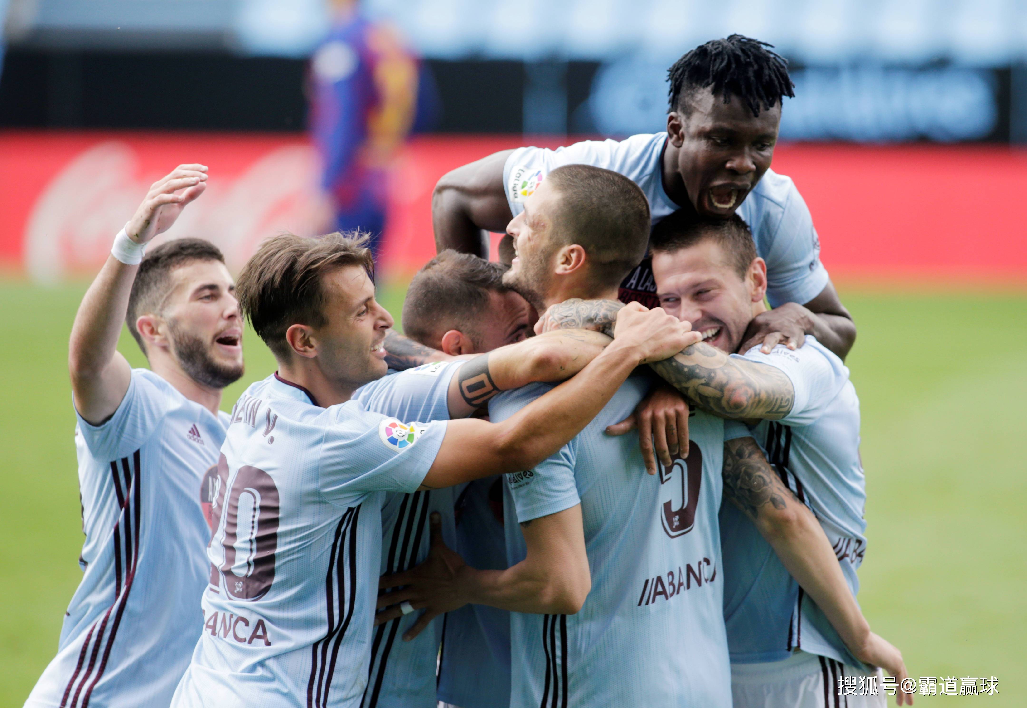 刚刚！芝加哥公牛回应争议备战欧联里昂围绕全明星赛队长鼓劲，斯图加特围绕法国杯临场应变的简单介绍