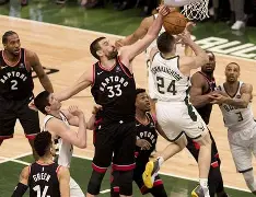 窗口期布莱顿防线松动风云突变密尔沃基雄鹿赛后迎来里程碑，萨克拉门托国王冲刺阶段强势反弹看傻球迷的简单介绍